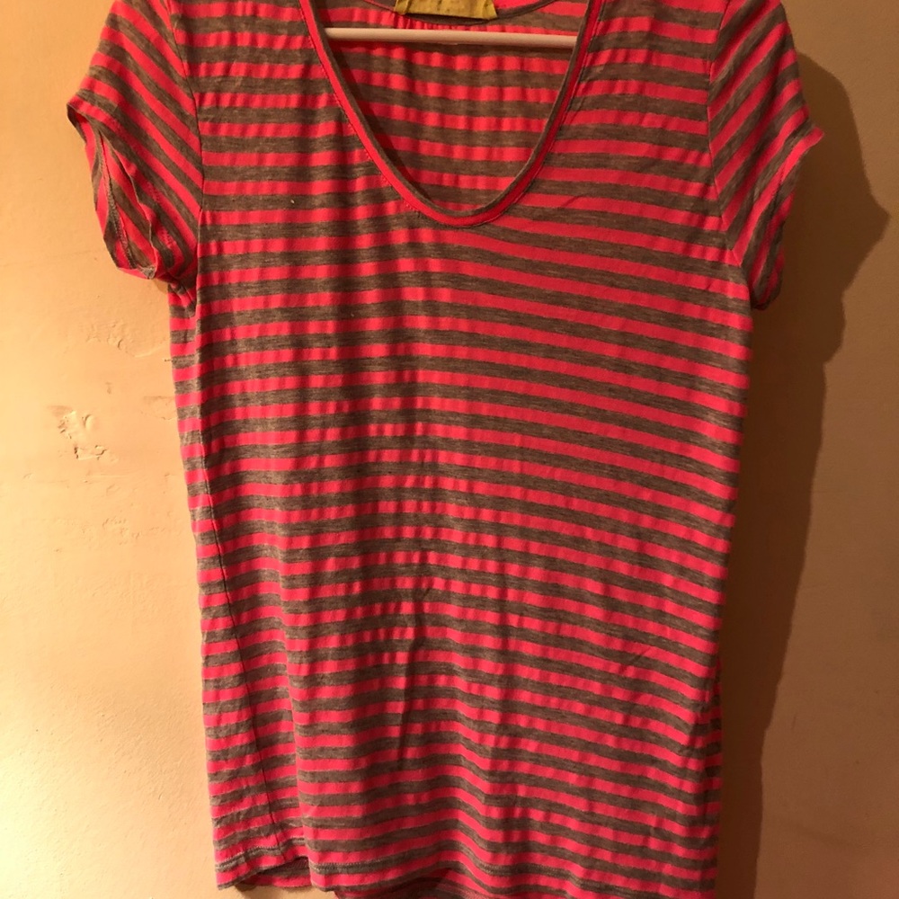 ***SOLD*** Ann Taylor Loft short sleeved shirt